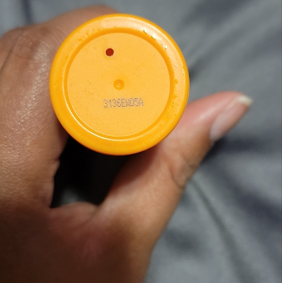 Sealed Bottle 25% Vitamin C + Glutathione Clinical Serum - Picture 3 of 5